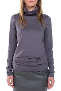 Wild turtleneck pullover - Sisters Code by SBC